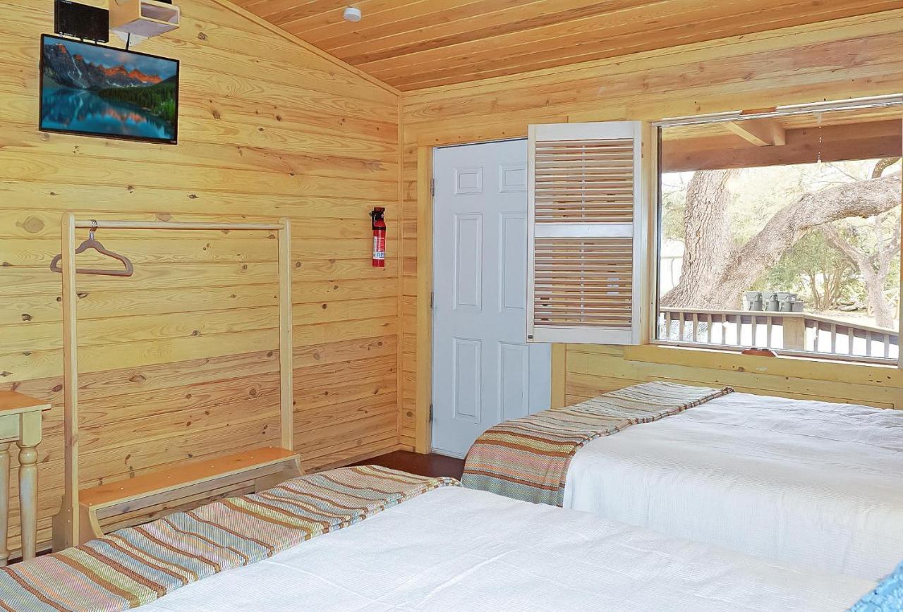 Wimberley Log Cabins Resort&Suites- Unit 8 Luaran gambar